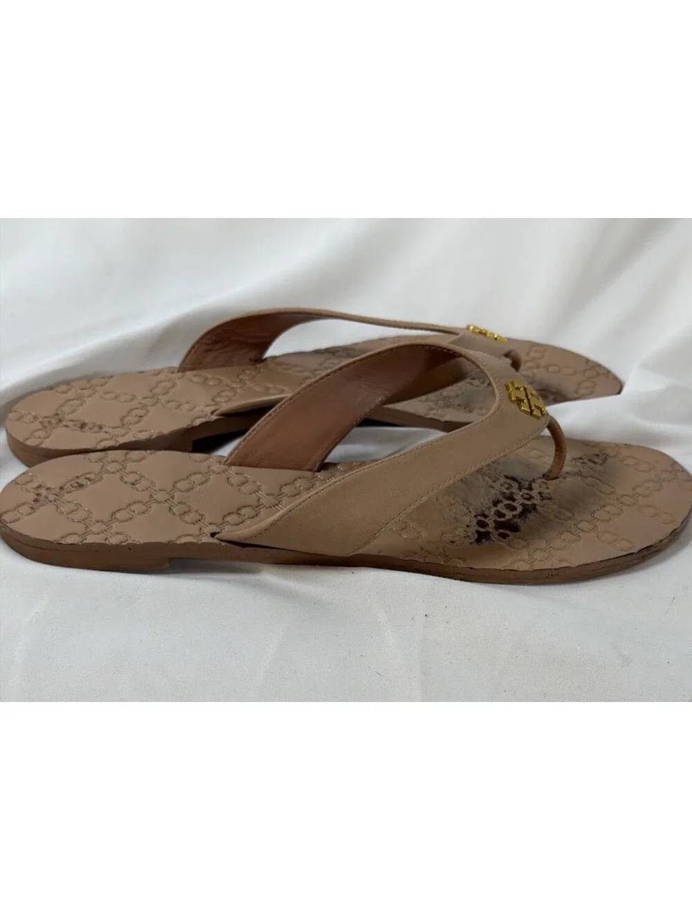 Tory Burch Tan Logo Embossed Leather Flip Flops Sandals 10